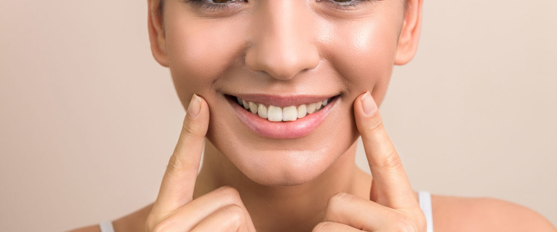 Understanding Strips and Gels Cost Breakdowns for At-Home Teeth Whitening