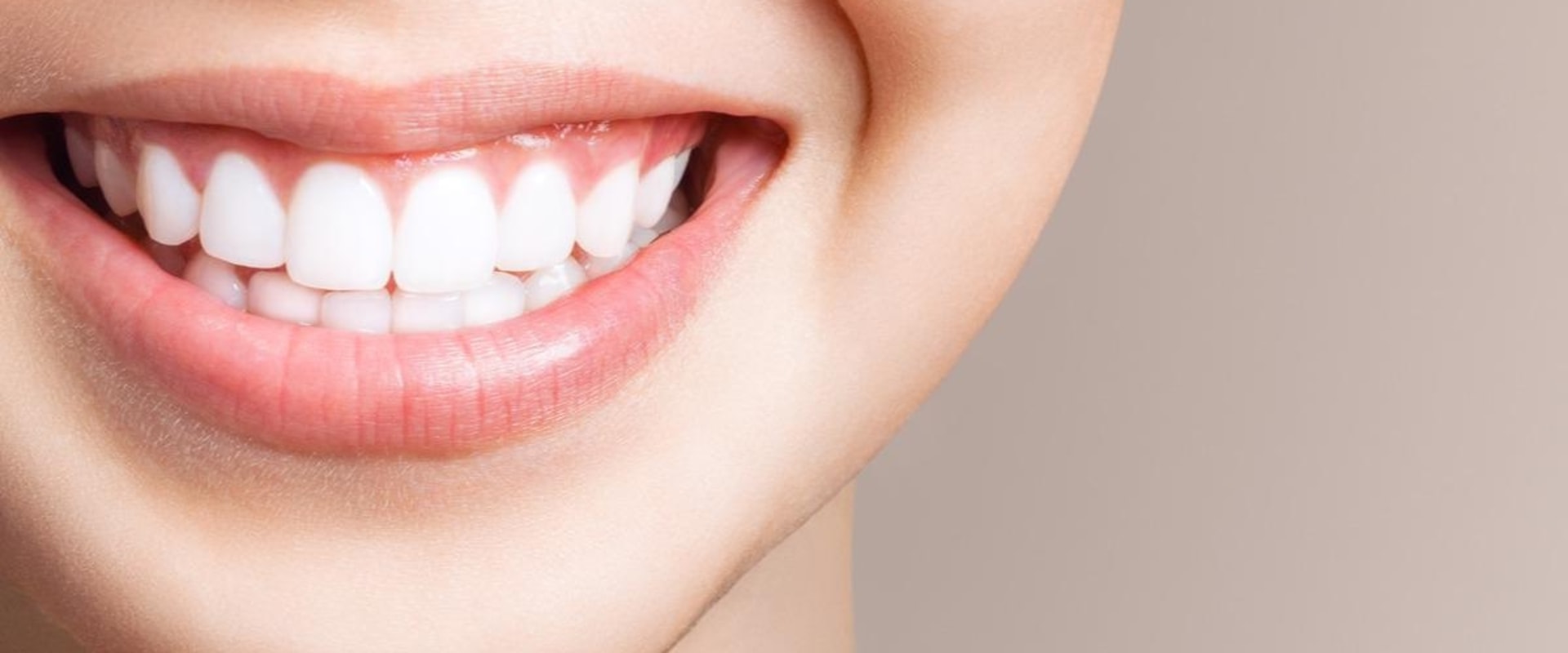 What is Titanium Dioxide and How Does it Impact Teeth Whitening Products?